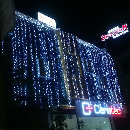 Hotel Darshan Executive Evrengabad Dış mekan fotoğraf
